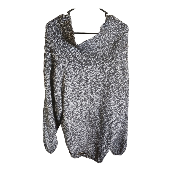 Karen Scott 2x black gray  and white curved button front cardigan sweater - Picture 6 of 6